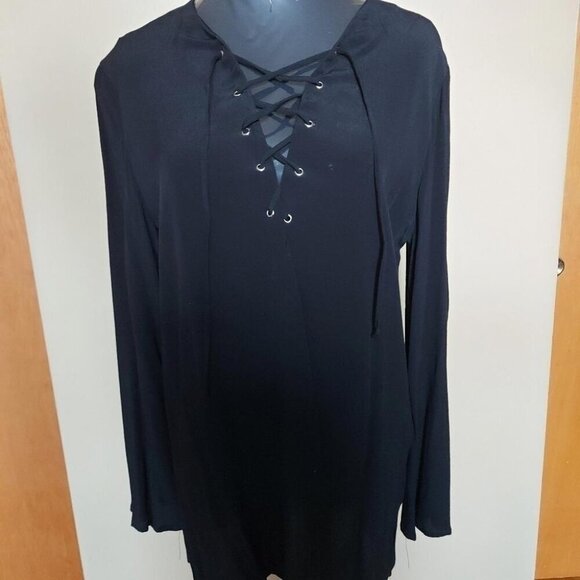 Elan Black Boho Blouse Tunic Minimalist Chic & Effortless Elegance Relaxed Fit - Picture 1 of 7